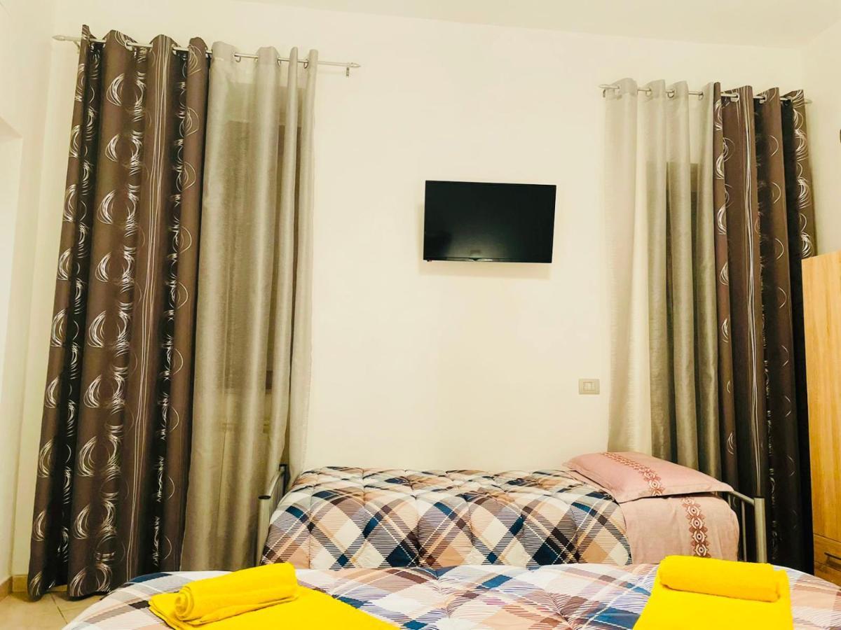 Casa Dei Fiori 3 Apartment Somma Lombardo Ngoại thất bức ảnh