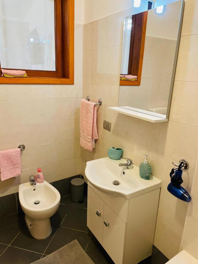 Casa Dei Fiori 3 Apartment Somma Lombardo Ngoại thất bức ảnh